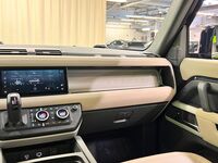 Land Rover Defender vaihtoauto