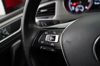 Volkswagen Golf Sportsvan vaihtoauto