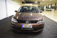 Volkswagen Jetta vaihtoauto