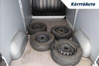 Nissan NV400 vaihtoauto