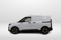 Ford Transit Courier vaihtoauto