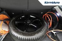 Toyota Prius Plug-in vaihtoauto