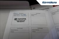 Toyota Prius Plug-in vaihtoauto