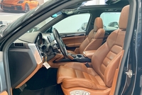 Porsche Cayenne vaihtoauto