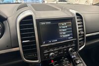 Porsche Cayenne vaihtoauto