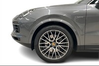 Porsche Cayenne vaihtoauto