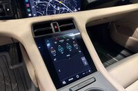 Porsche Taycan vaihtoauto