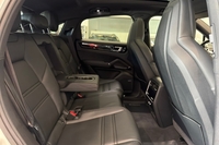 Porsche Cayenne vaihtoauto