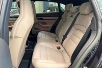 Porsche Taycan vaihtoauto