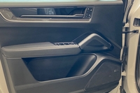 Porsche Cayenne vaihtoauto