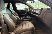 Porsche Cayenne vaihtoauto