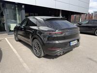Porsche Cayenne vaihtoauto