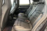 Porsche Taycan vaihtoauto