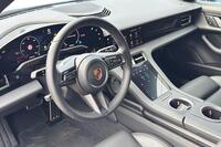 Porsche Taycan vaihtoauto