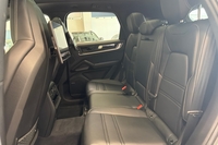 Porsche Cayenne vaihtoauto