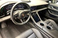 Porsche Taycan vaihtoauto