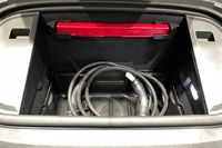 Porsche Taycan vaihtoauto