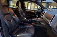 Porsche Cayenne vaihtoauto