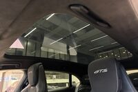 Porsche Taycan vaihtoauto