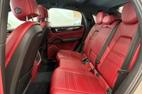 Porsche Cayenne vaihtoauto