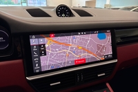 Porsche Cayenne vaihtoauto