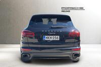 Porsche Cayenne vaihtoauto