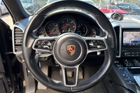 Porsche Cayenne vaihtoauto