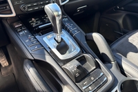 Porsche Cayenne vaihtoauto