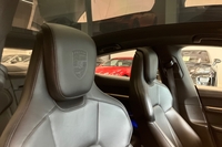 Porsche Taycan vaihtoauto