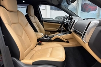 Porsche Cayenne vaihtoauto