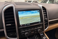 Porsche Cayenne vaihtoauto