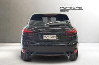 Porsche Cayenne vaihtoauto