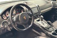 Porsche Cayenne vaihtoauto
