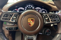 Porsche Cayenne vaihtoauto