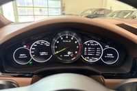 Porsche Cayenne vaihtoauto
