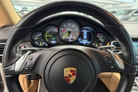 Porsche Panamera vaihtoauto