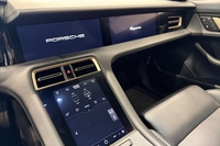 Porsche Taycan vaihtoauto