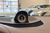 Porsche Taycan vaihtoauto