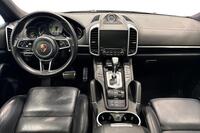 Porsche Cayenne vaihtoauto
