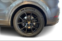 Porsche Cayenne vaihtoauto