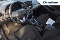 Hyundai i30 5d vaihtoauto