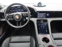 Porsche Taycan vaihtoauto