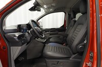 Ford Tourneo Custom vaihtoauto