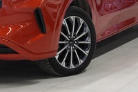 Ford Tourneo Custom vaihtoauto