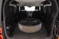 Land Rover Defender vaihtoauto