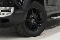 Land Rover Defender vaihtoauto