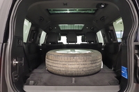 Land Rover Defender vaihtoauto