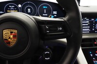 Porsche Taycan vaihtoauto