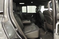 Land Rover Defender vaihtoauto