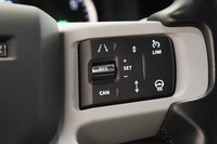 Land Rover Defender vaihtoauto